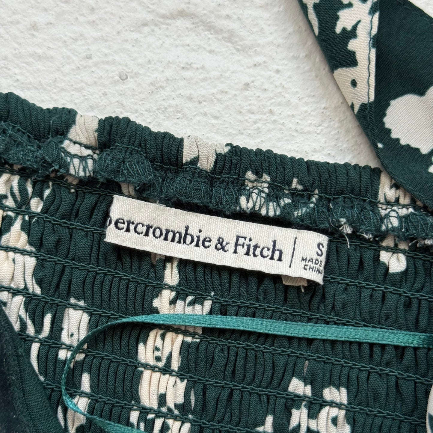 Secondhand Abercrombie & Fitch Floral Strapless Crop Top, Size Small