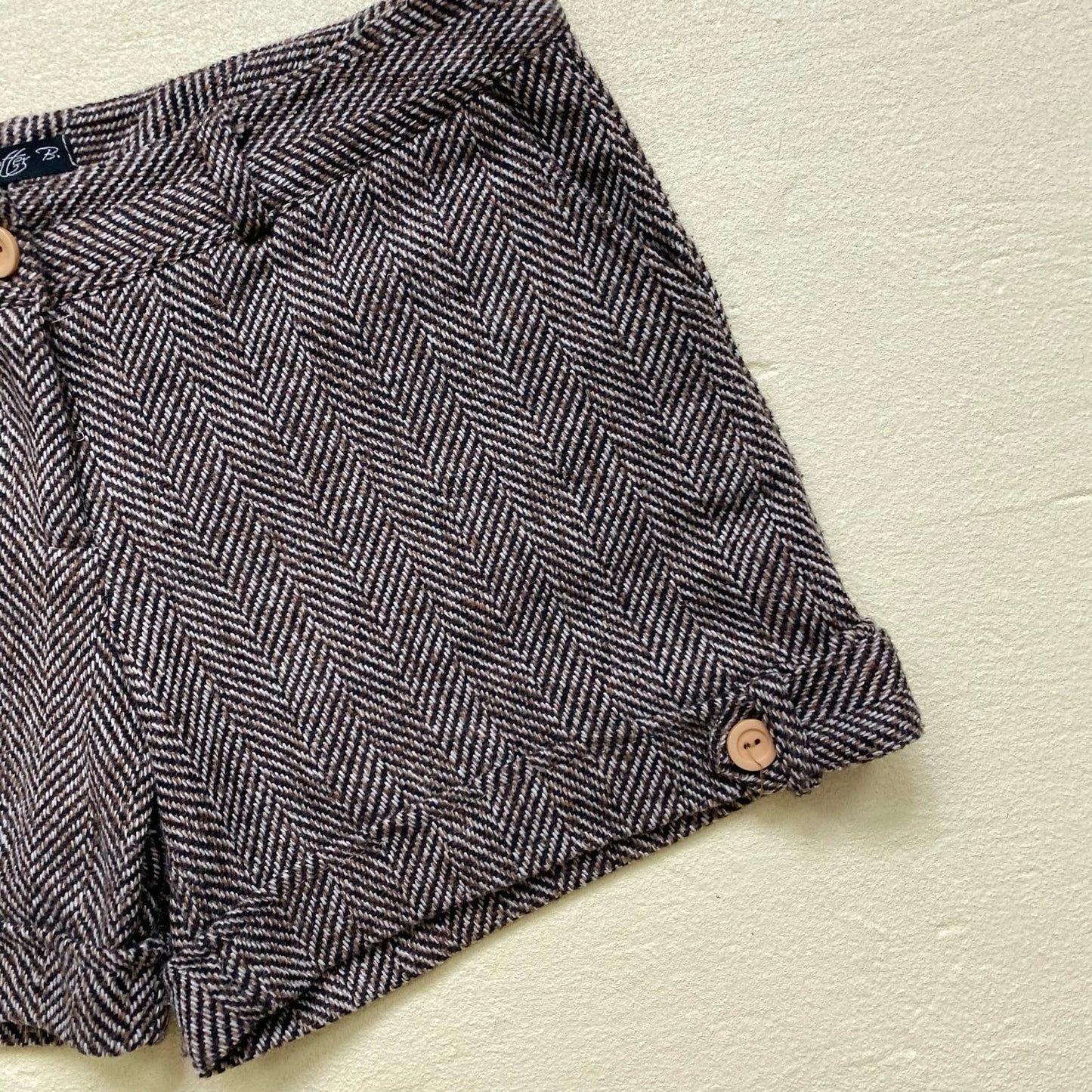 Y2K Better B. Wool Blend Mid Rise Cuffed Shorts, Size Medium