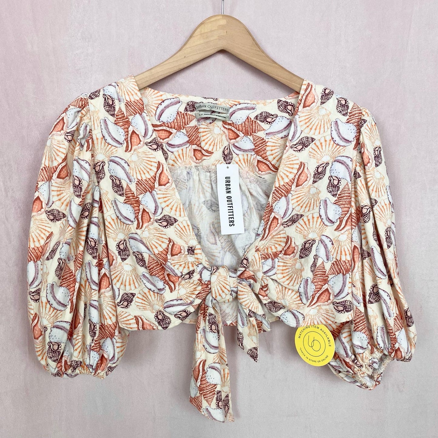 Secondhand Urban Outfitters Seashell Tie Front Puff Sleeve Crop Top, Size Small