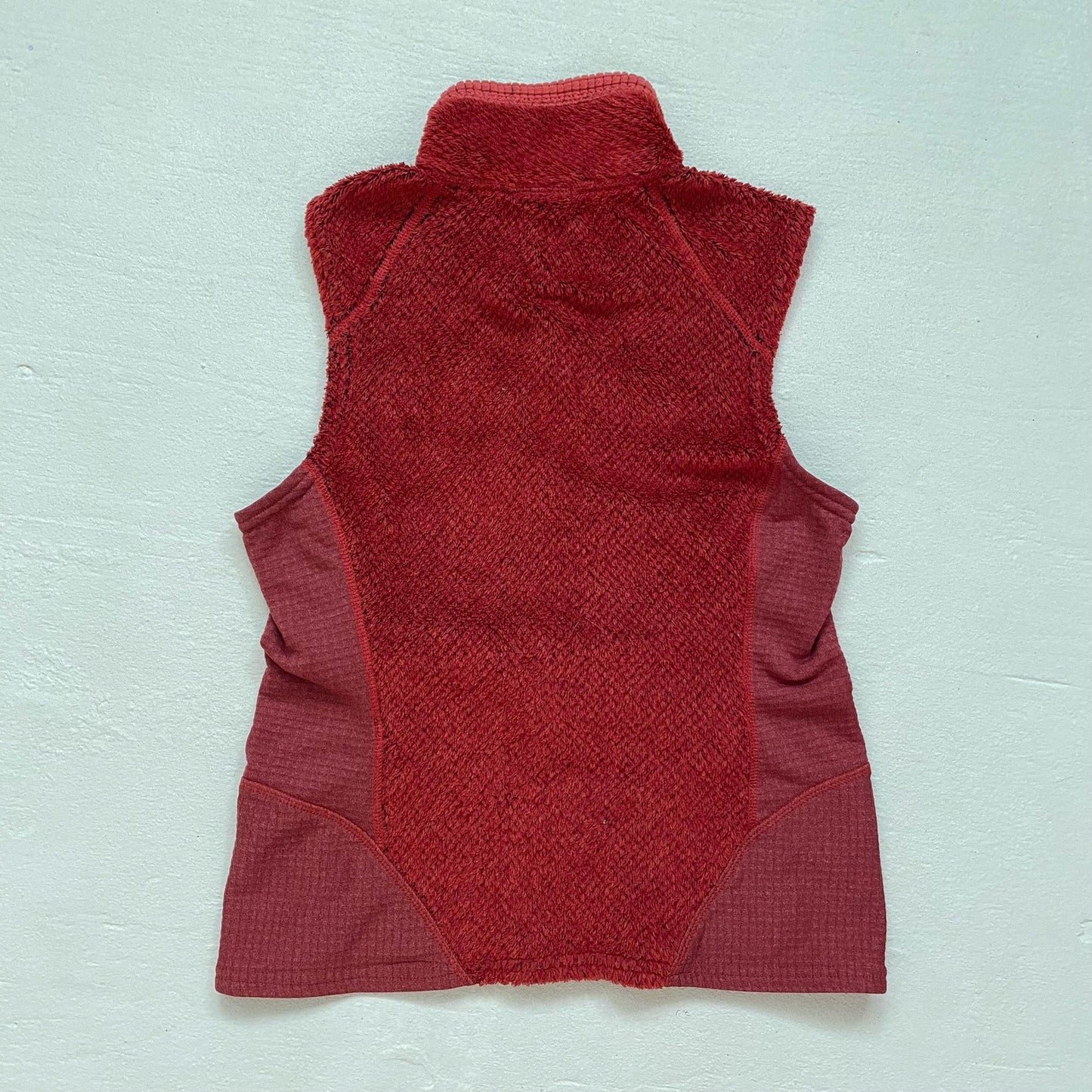Vintage Patagonia R2 Fleece Vest in Crimson Red, Size XS