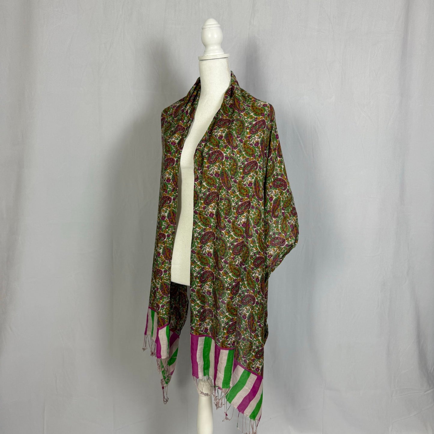 Secondhand Paisley Floral Print Fringe Hem Scarf Shawl