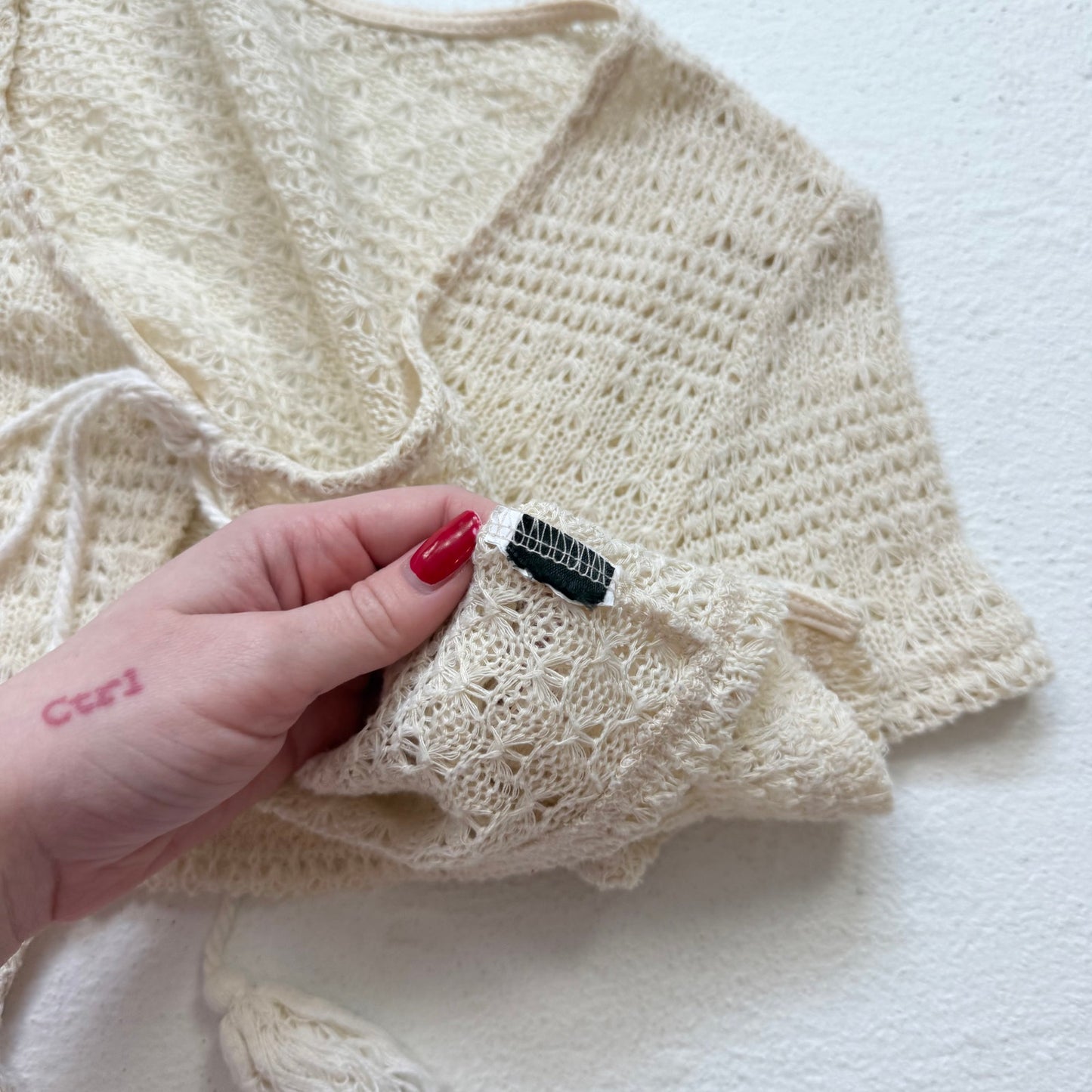 Secondhand Cream Crochet Knit Tie Front Crop Top, Size Small