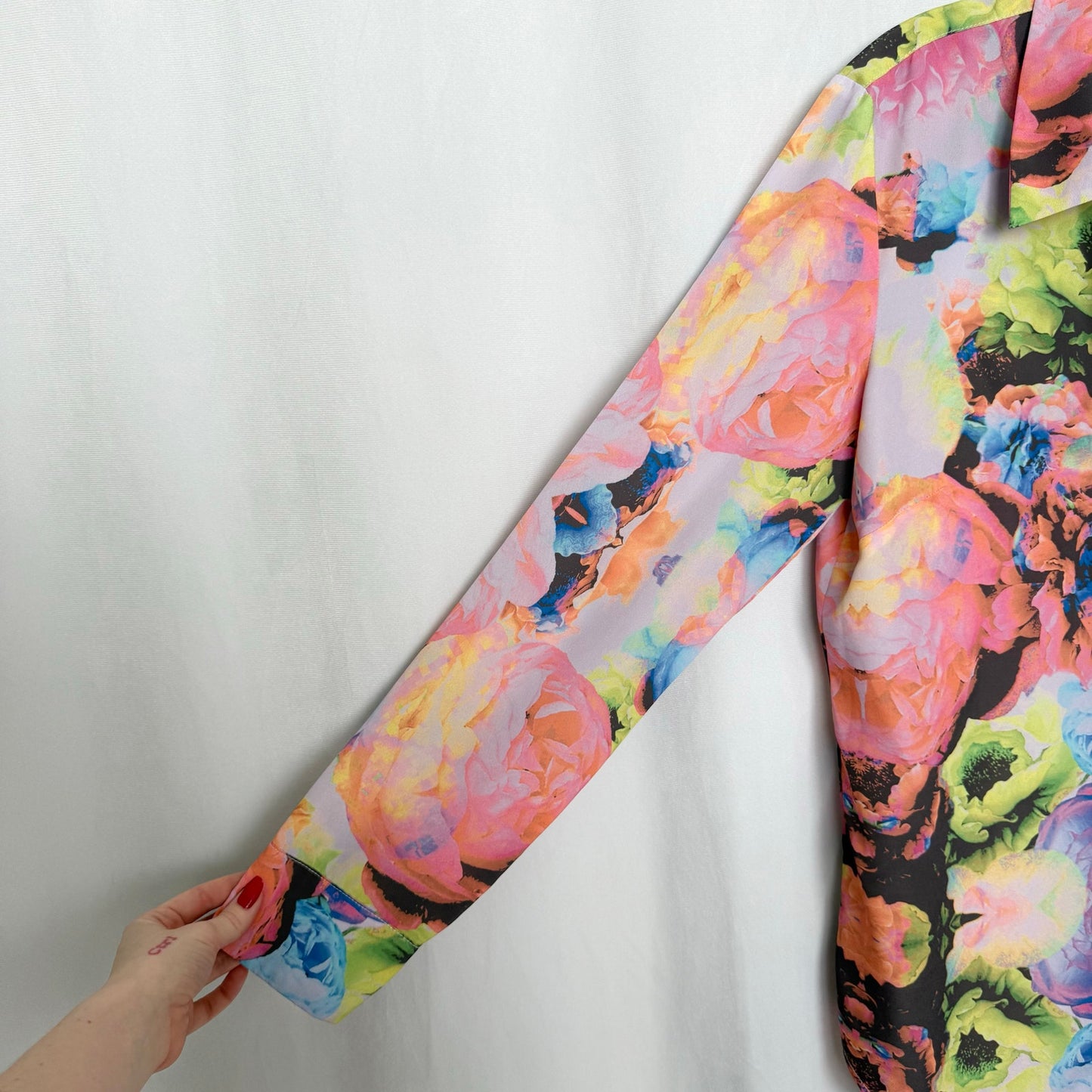 Secondhand Finders Keepers Floral Button Up Blouse, Size Medium