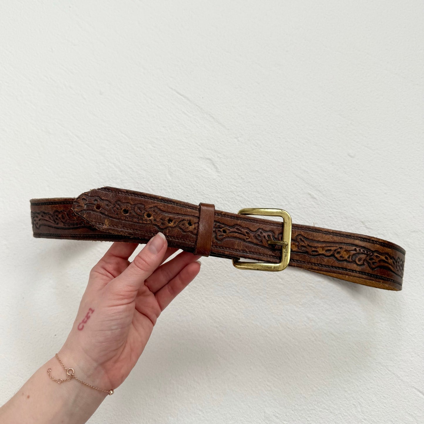 Vintage Brown Tooled Leather Belt, Size M/L