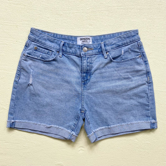 Secondhand Denizen Levi’s Mid Rise Distressed Denim Cuffed Shorts, Size 29"