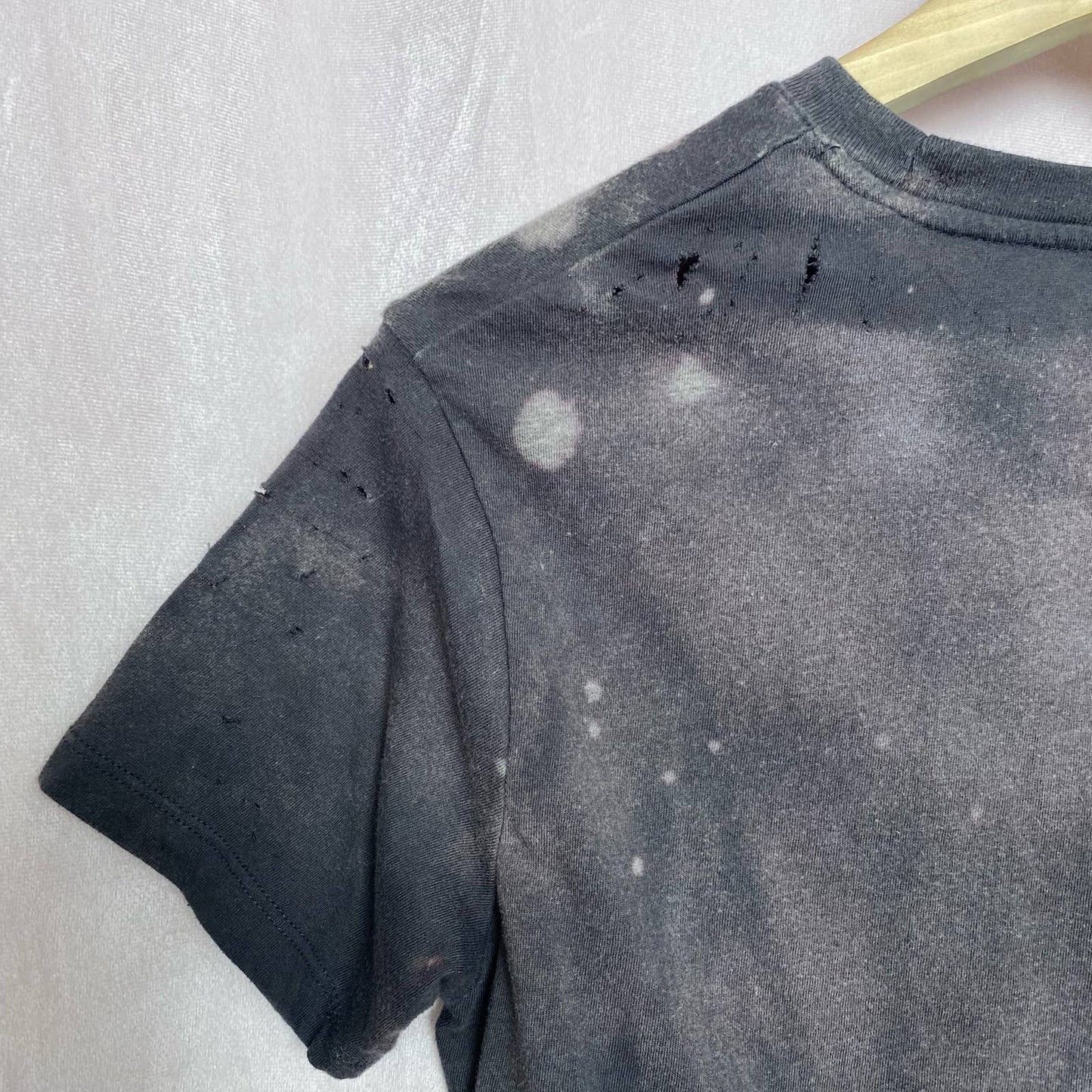 Upcycled Fifth Sun Wyoming Distressed Crop Tee, Size XS