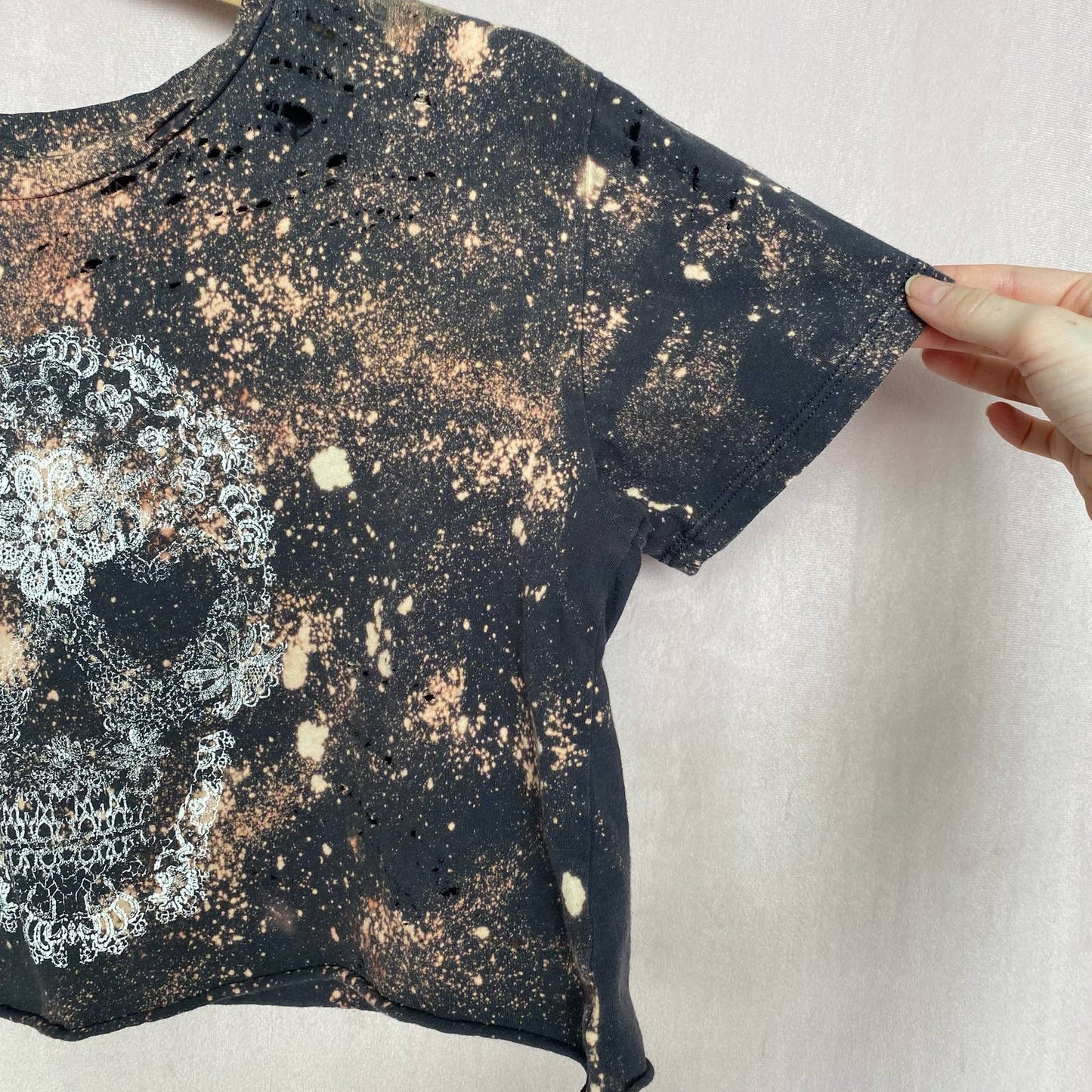 Reworked Fifth Sun Floral Skull Distressed Crop Tee, Size Medium