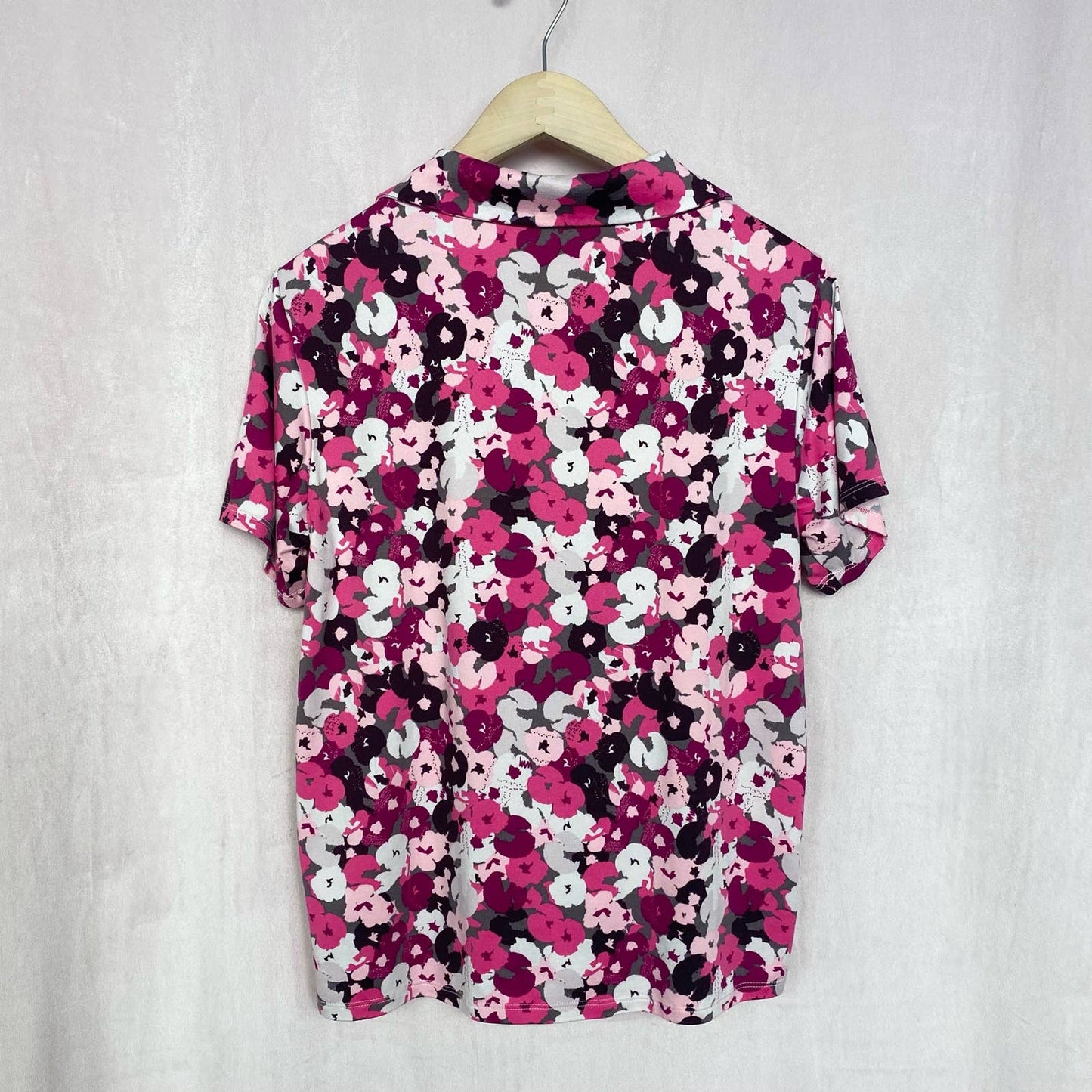 Secondhand Flora by Flora Nikrooz Floral Button Up Shirt, Size Medium