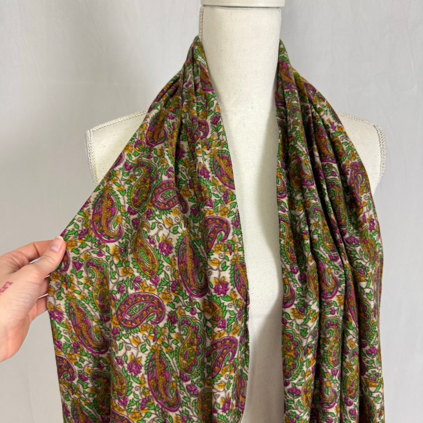 Secondhand Paisley Floral Print Fringe Hem Scarf Shawl