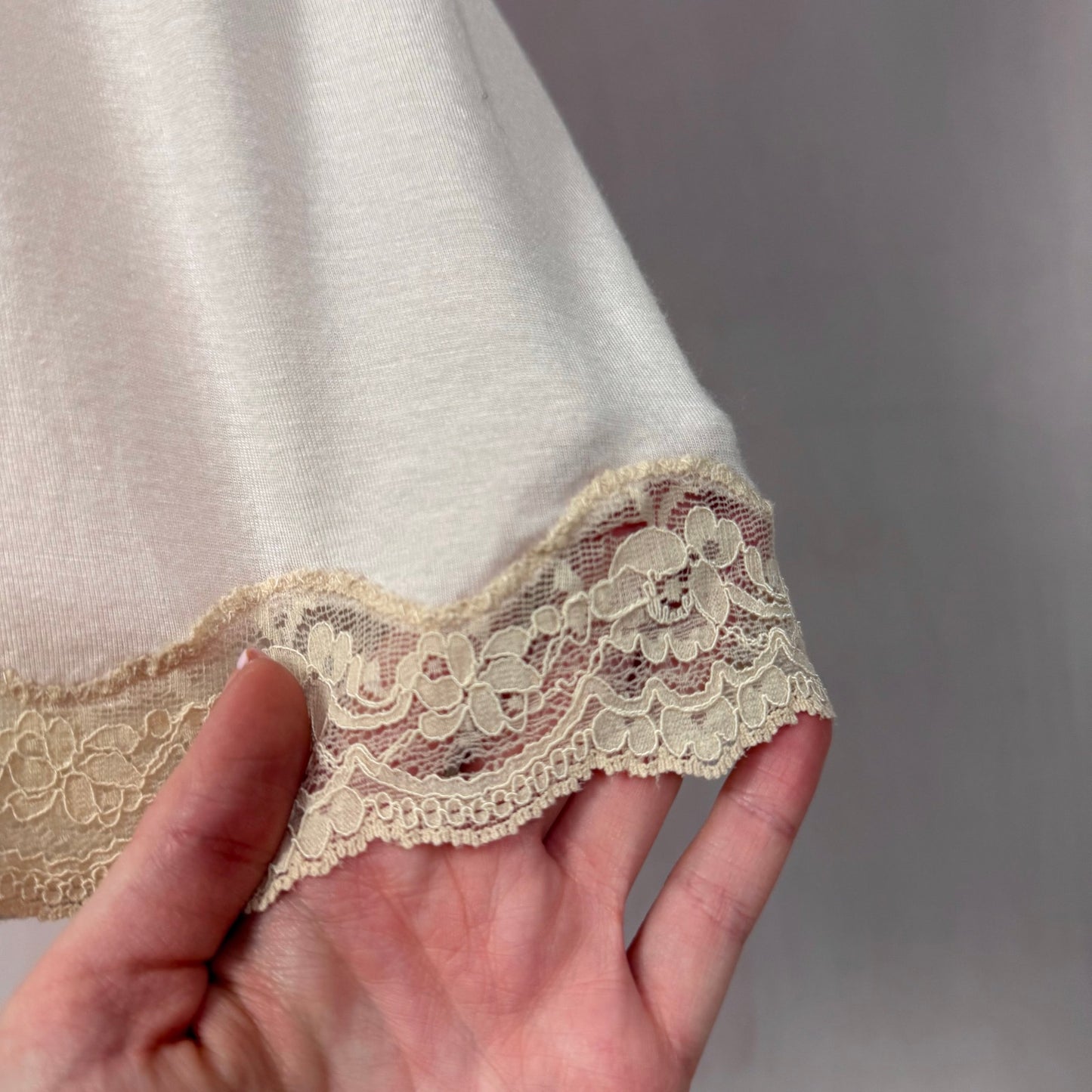 Secondhand Eberjey Lady Godiva Lace Trim Cami in Baby Pink, Size Small