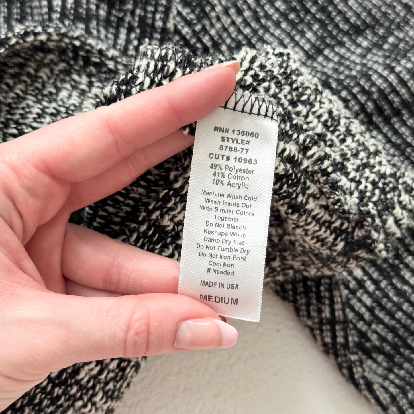 Secondhand Project Social T Knit Cropped Turtleneck Sweater Raw Hem Oversized, Size Medium