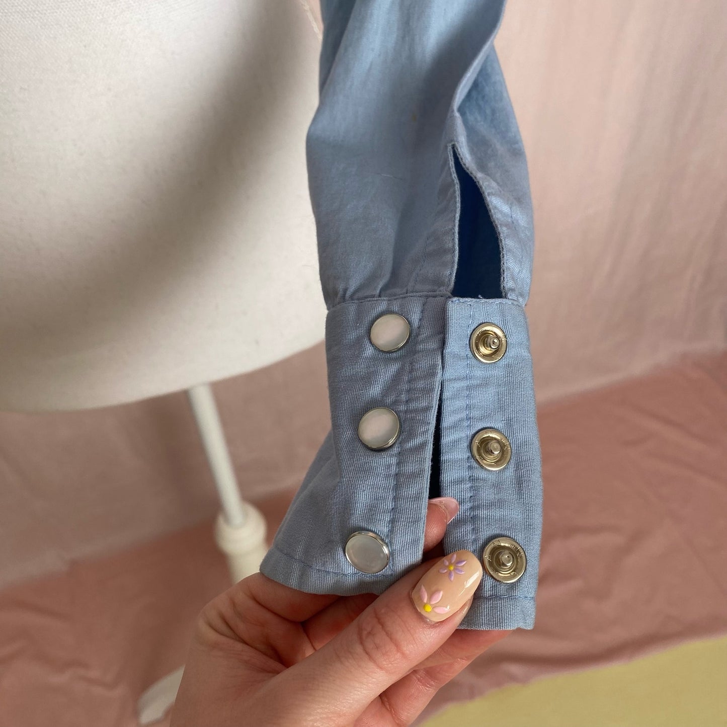 Reworked Roxy Floral Embroidered Crop Button Up, Size Medium