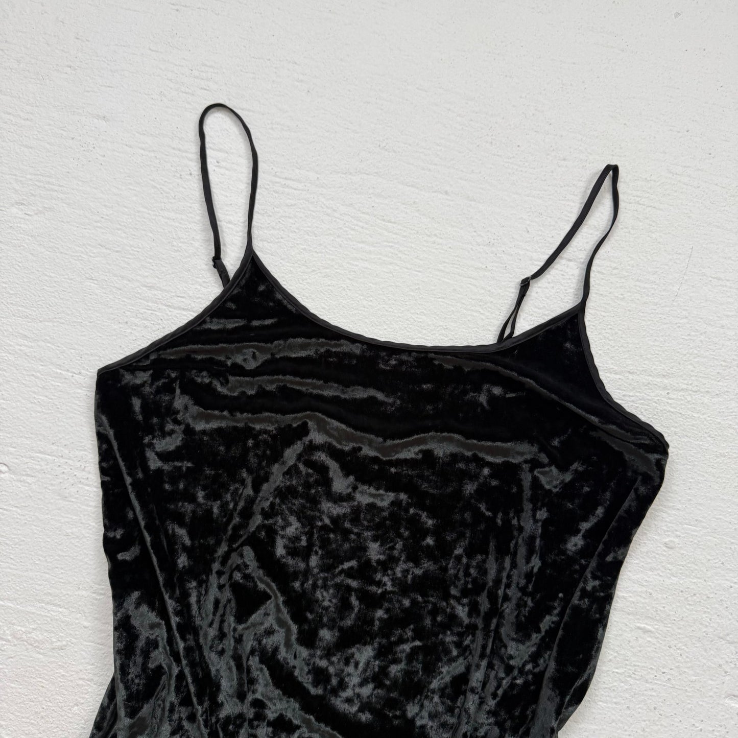 Secondhand Victoria’s Secret Black Velvet Mini Slip Dress, Size M/L