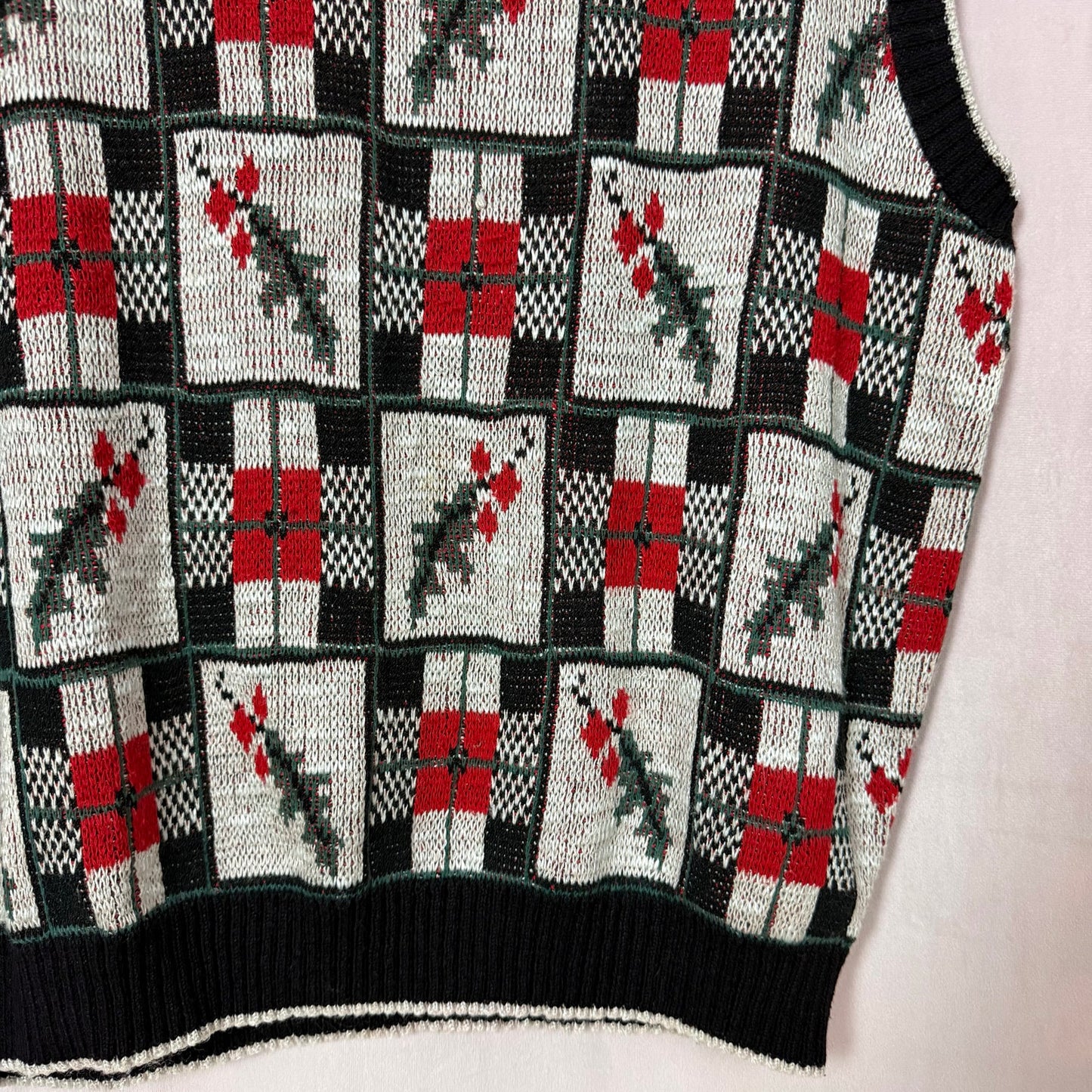 Vintage The Knit Co Holly Berry Holiday Sweater Vest, Size XL