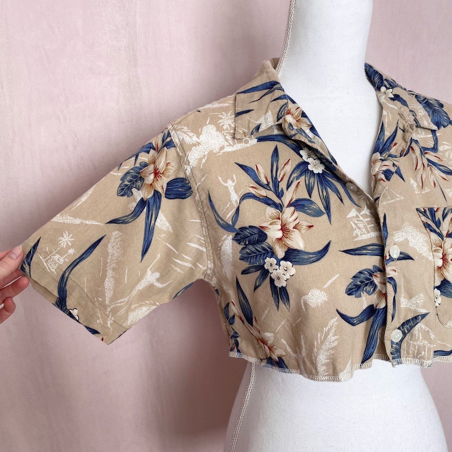 Upcycled Crop Hawaiian Shirt Button Up, Size S/M