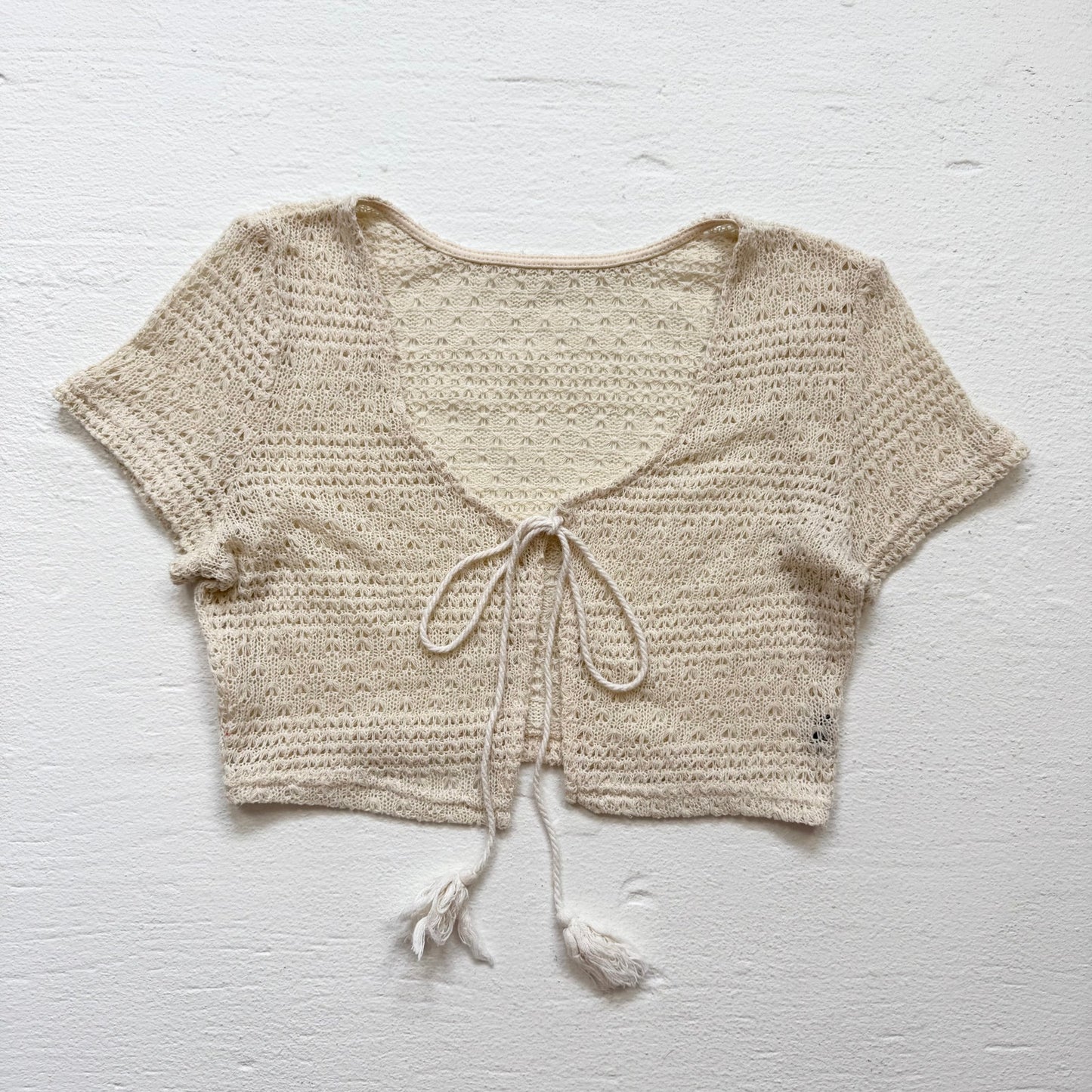 Secondhand Cream Crochet Knit Tie Front Crop Top, Size Small