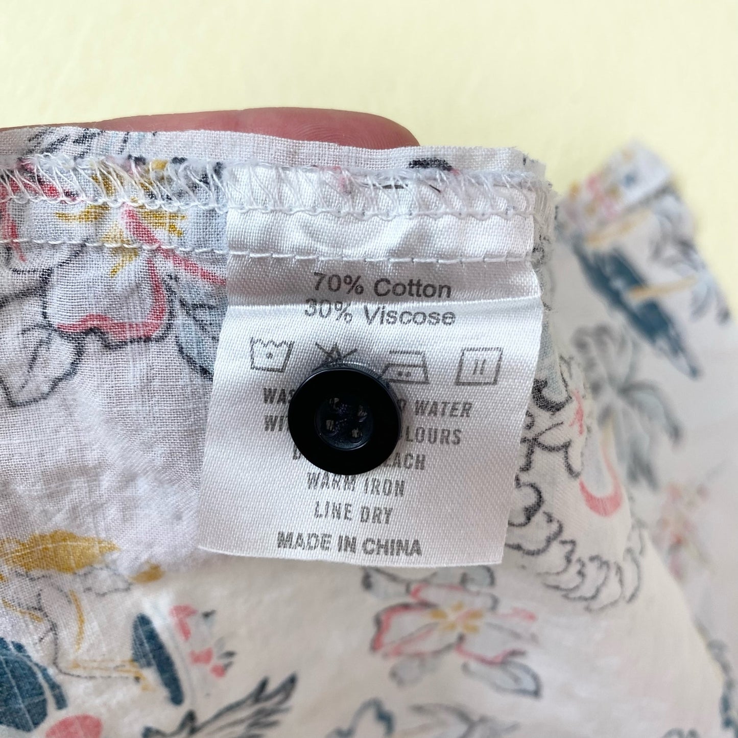 Upcycled Crop Hawaiian Shirt & Scrunchie Set, Size Medium