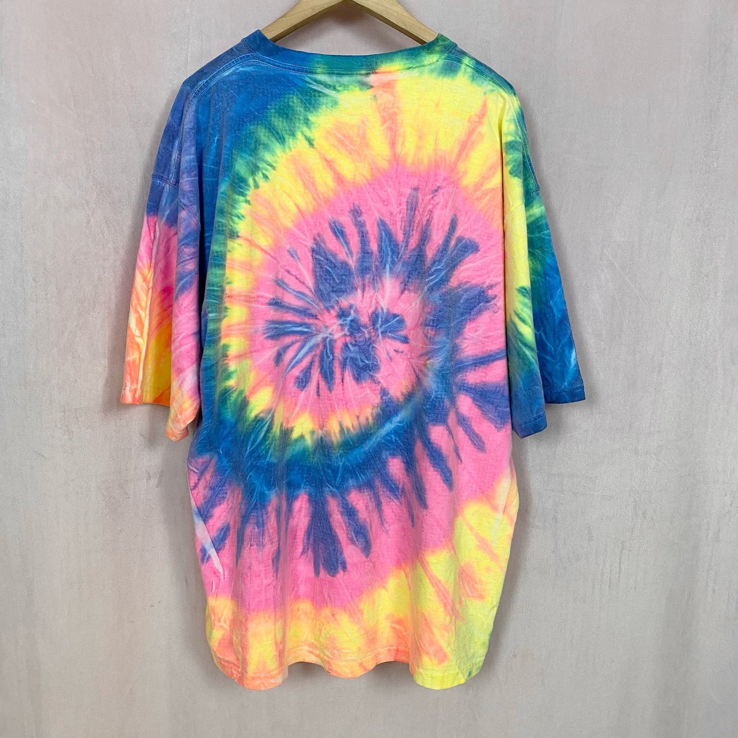 Vintage Coconut Charleys Club Neon Rainbow Tie Dye T-Shirt, Size XXL