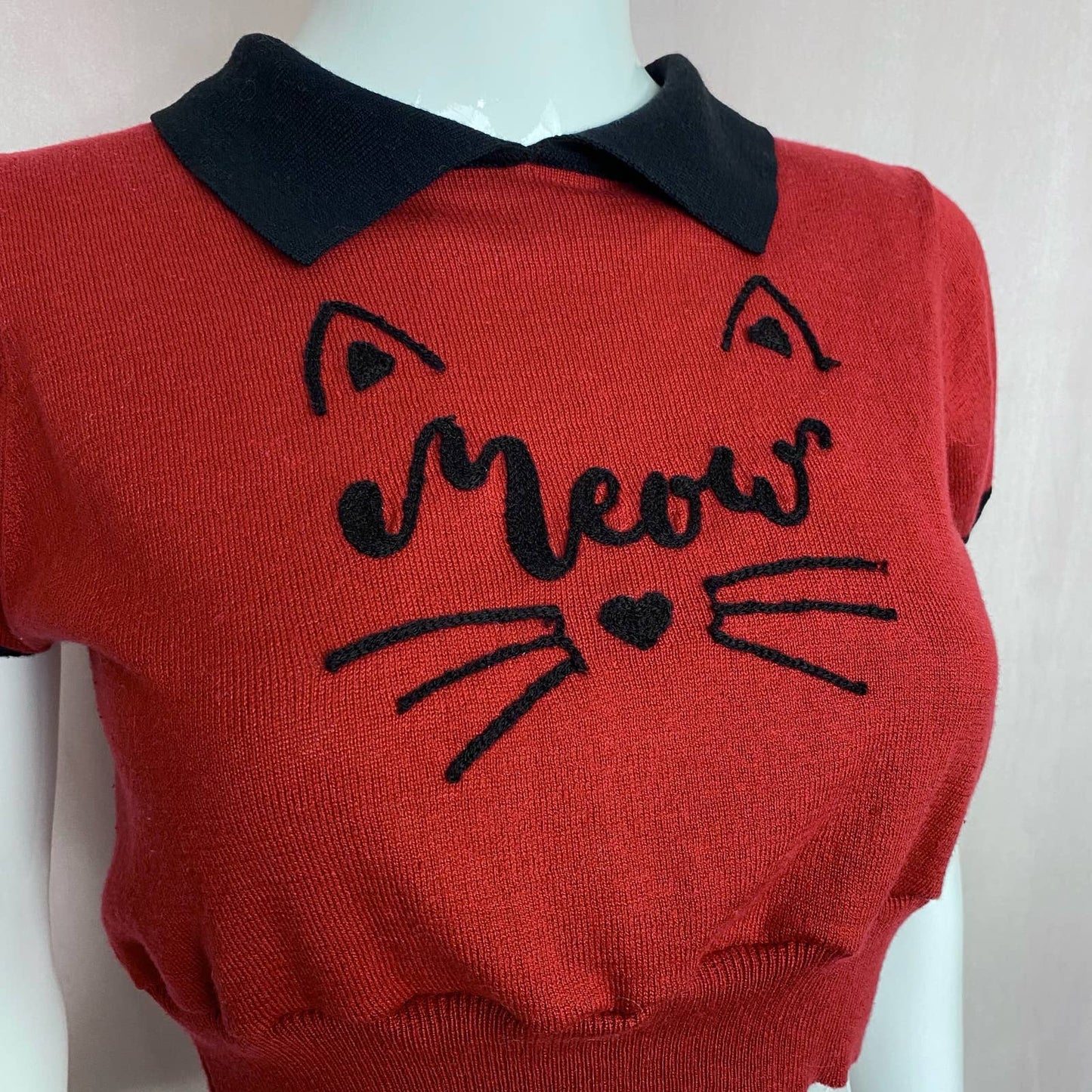 Reworked Meow Cat Short Sleeve Crop Sweater, Size Medium