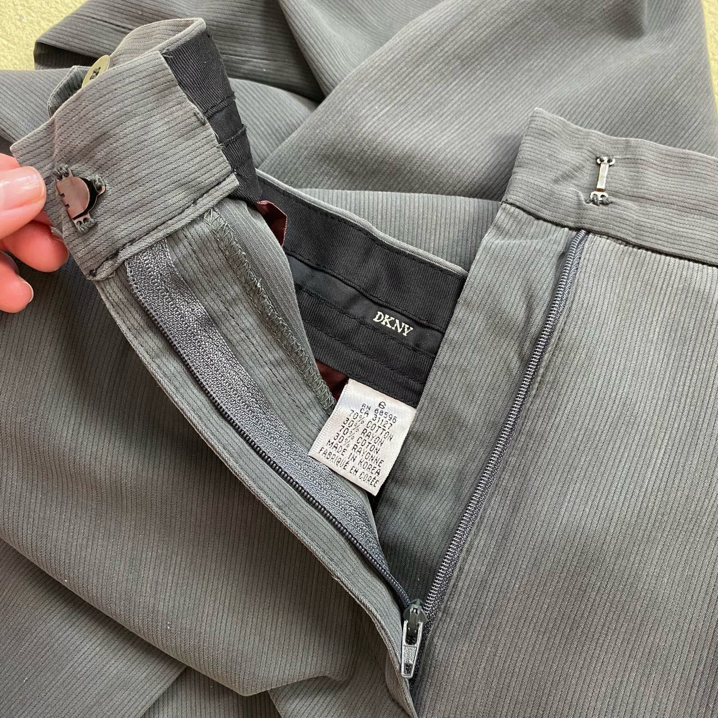 Vintage DKNY High Waisted Trousers Dress Pants, Size 6