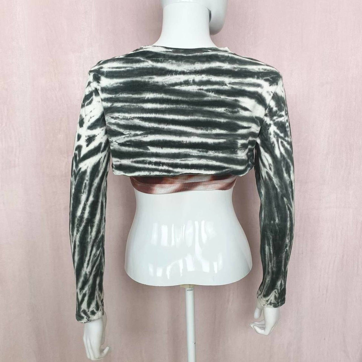 Reworked Z by Zella Hollow Crop Tie Dye Long Sleeve, Size Small