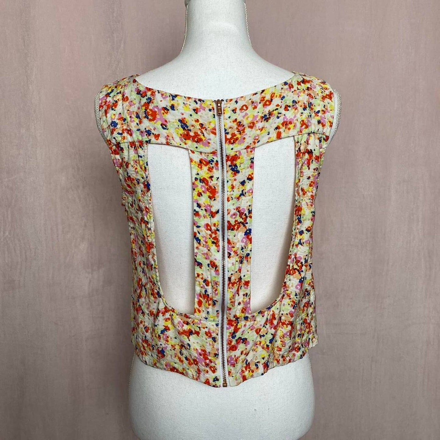 Secondhand BCBGeneration Floral Cut Out Back Crop Tank Top, Size Small