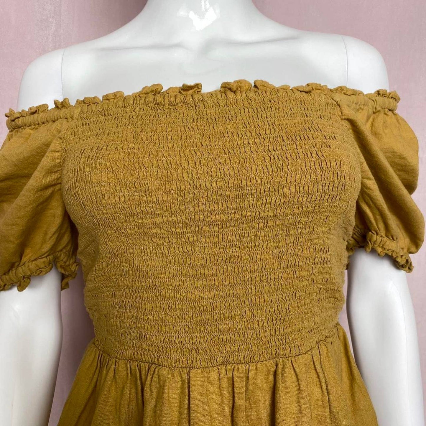Secondhand Old Navy Mustard Smocked Puff Sleeve Top, Size Small