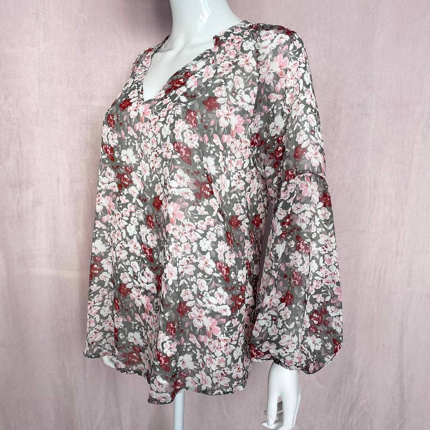 Secondhand Floral Chiffon V-Neck Long Sleeve Blouse, Size Medium