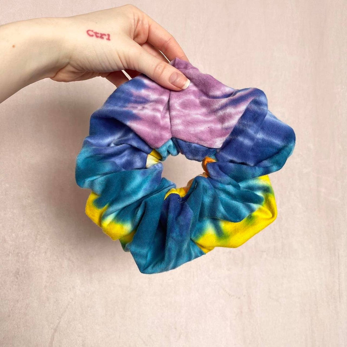 Scrap Fabric Tie Dye Jumbo Scrunchie