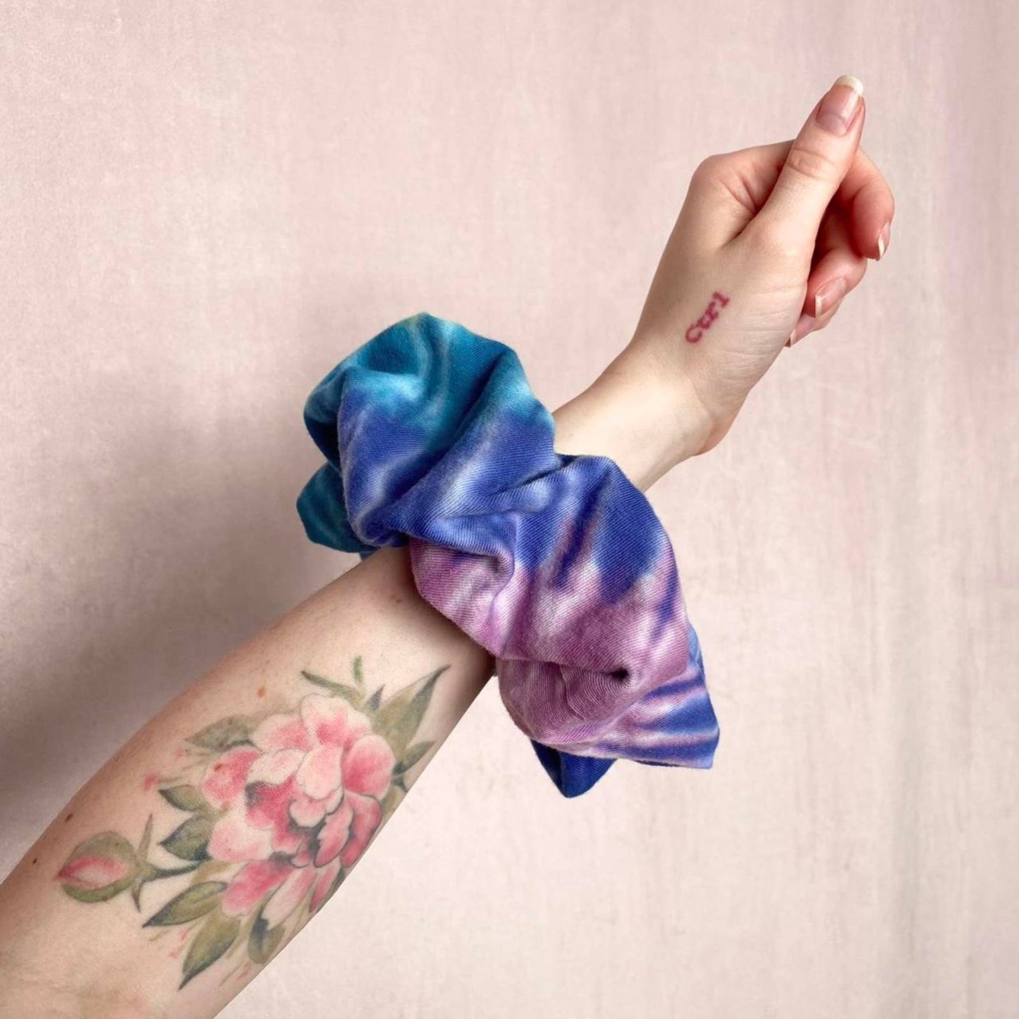 Scrap Fabric Tie Dye Jumbo Scrunchie
